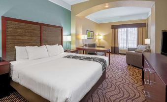 La Quinta Inn & Suites by Wyndham Houma