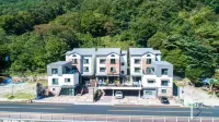 Namwon Jirisan Snake Temple Pension