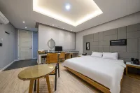 Jeongeup Labe Hotel Hotels in 