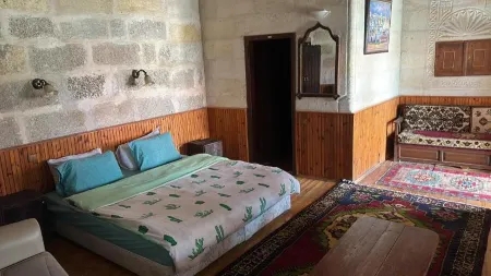 Tokmak Guest House Отели в г. Невшехир