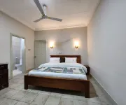 Yenas Nest Hotels near Texpo Market