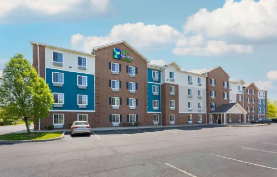 Extended Stay America Select Suites - Akron - South Hotels in Green
