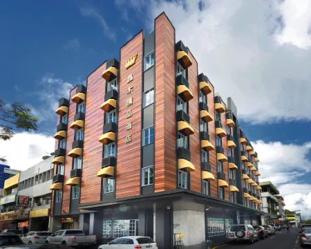 Kingwood Boutique Hotel Hotels in Miri