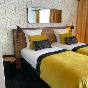 巴黎莫迪利亞尼別墅藍色假期酒店