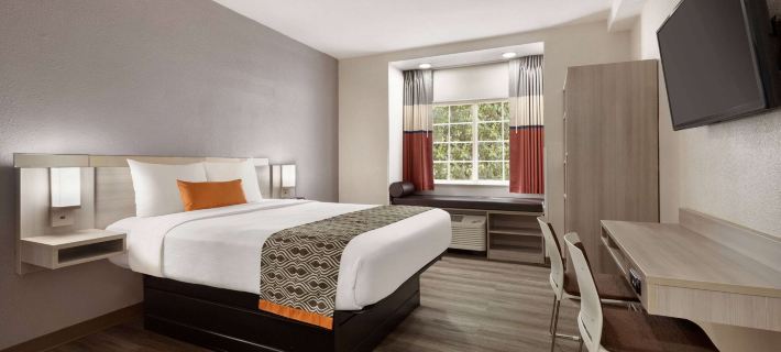 Microtel Inn & Suites by Wyndham Raleigh Hotele w: Wake County