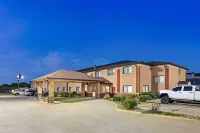 Baymont by Wyndham Waterloo - Gym