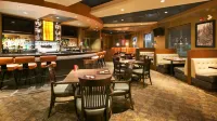 Best Western Cold Lake Inn Các khách sạn ở Hồ Cold