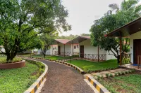 Mangozzz Magical World Hotels in Isambe