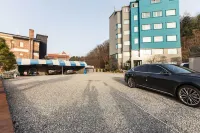 Chengpyeong Rio - موقف سيارات