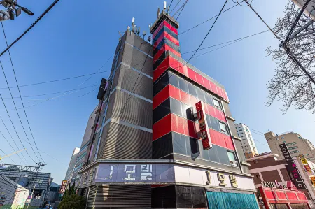 Bucheon (Yeokgok) J Отели рядом с достопримечательностью «Bucheon University»