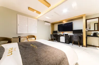 Goyang Luxe Hotels in Goyang-si