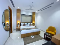 Classio Royale by iO Hotels Near Golden Temple