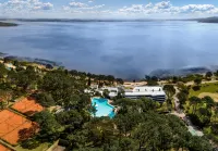 Hotel del Lago Golf & Art Resort - parking