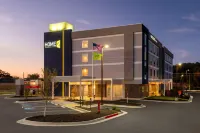 Home2 Suites by Hilton Calhoun - 주차장