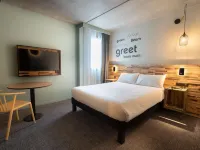 Greet Hôtel Orthez Bearn فنادق في Lay-Lamidou