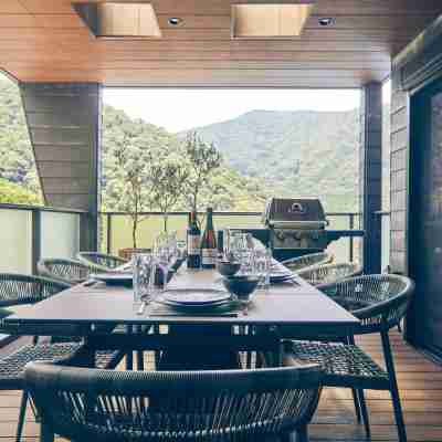ルクス箱根湯本 LUX HAKONE YUMOTO Dining/Meeting Rooms