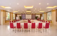 Sunny Beach Resort & Spa