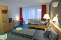 Green Night Hotels in Lengenfeld