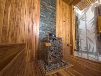 Hotel Karaya Dive Resort - Spa