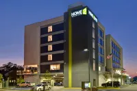 هيلتون جاردن إن الرياض المركز المالي Hotels near النرجس 3