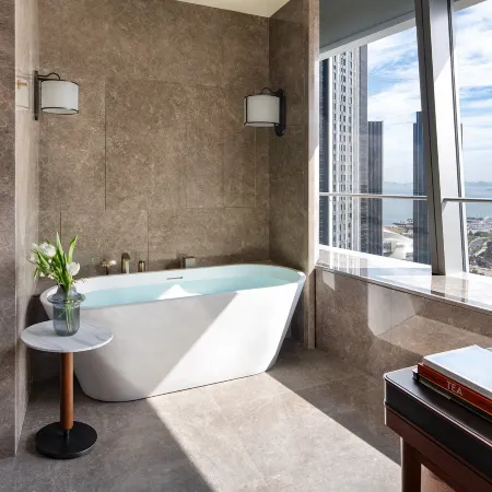 Four Seasons Hotel Dalian