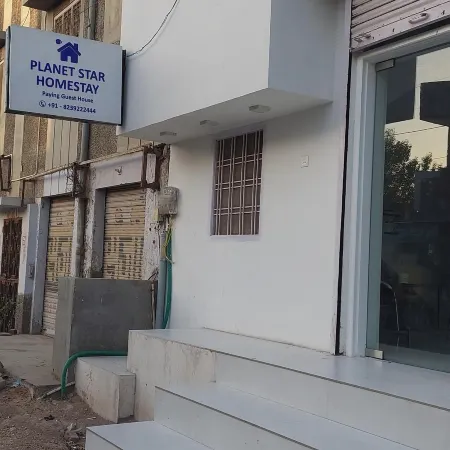 Planet Star Homestay