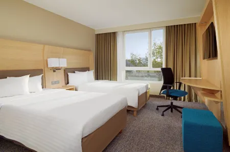 Courtyard Paris la Defense West - Colombes