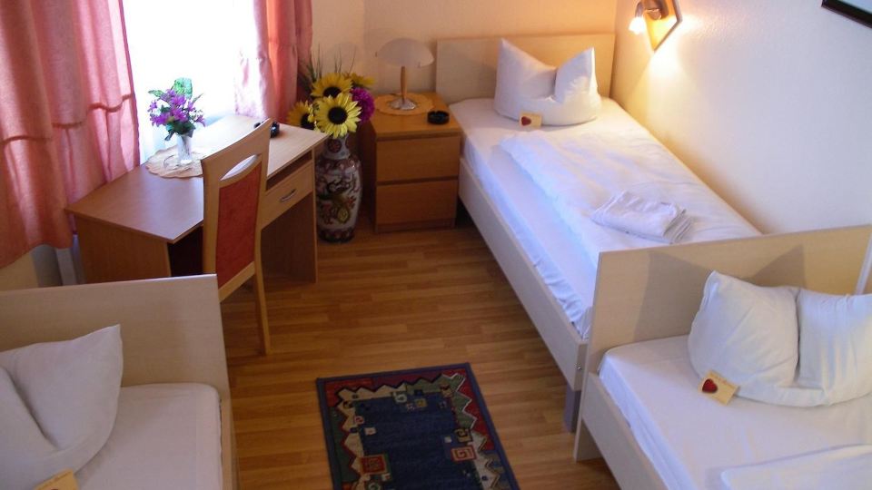 Hotel Garni Djaran