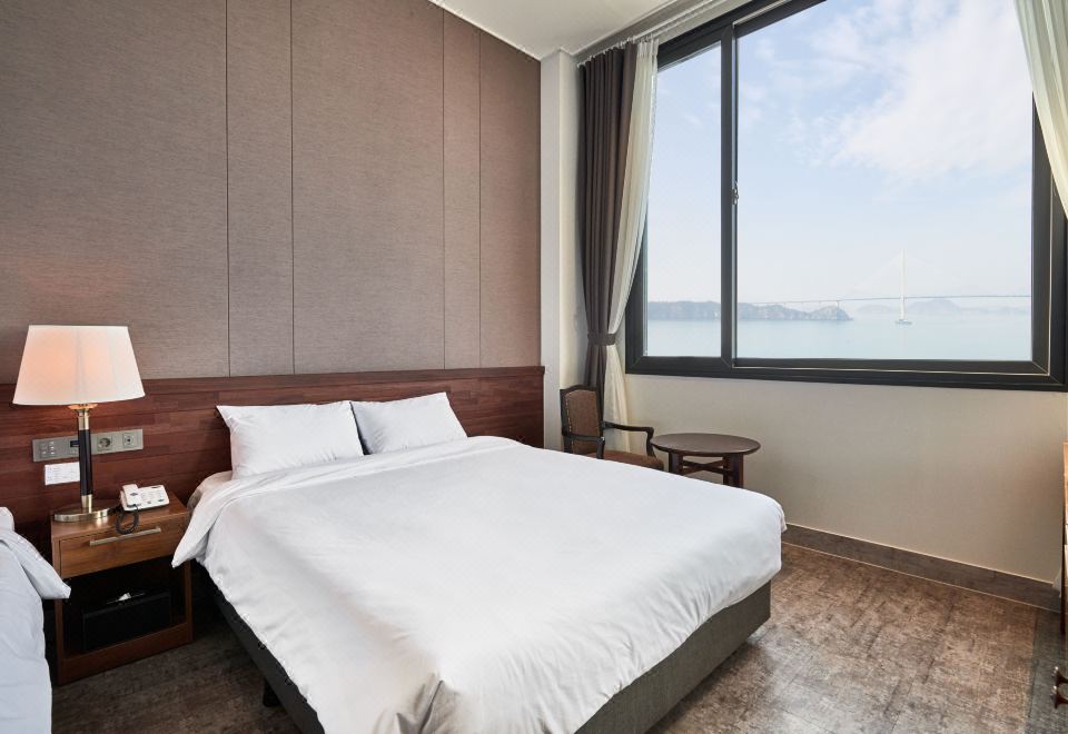 3. 신안비치호텔 3..