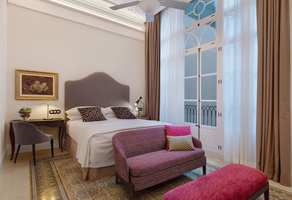 DOMUS SELECTA GLORIA DE SANT JAUME Over view