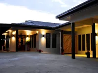 Westfield Homestay Fiji Hotels near Nadi International Airport