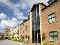 Corn Mill Lodge Hotel Hotels in Leeds