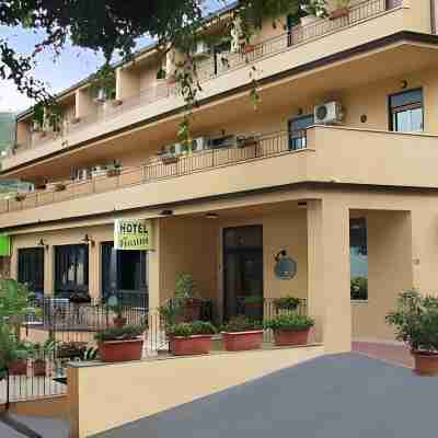 Al Pescatore Hotel Exterior