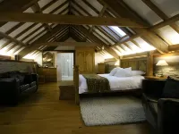 Jabajak Vineyard Restaurant & Rooms Hotel a Llanddowror
