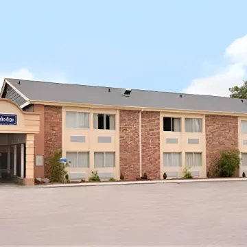 Super 8 by Wyndham des Moines