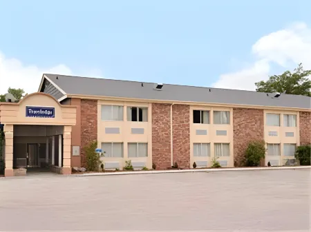 Super 8 by Wyndham des Moines