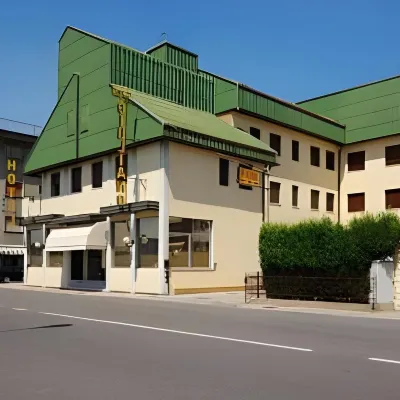 Hotel San Giuliano Hotels near San Giuliano