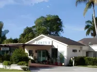 Conty's Motel Hotels in Lely Resort