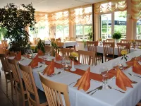 Achilleon III Hotels in Winsen