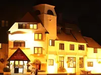 The Devil's Punchbowl Hotel - Wifi