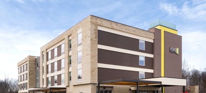 Home2 Suites by Hilton Brownsburg Hotel di Hendricks County