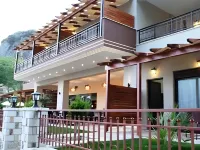 Riviera Perdika Hotel فنادق في Perdika