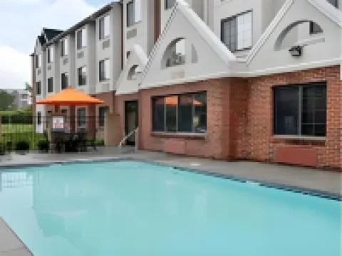 Quality Inn Overland Park Kansas City Hotels in Overland Park