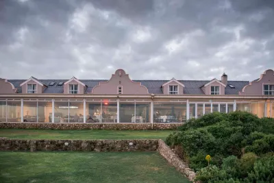 Blue Bay Lodge