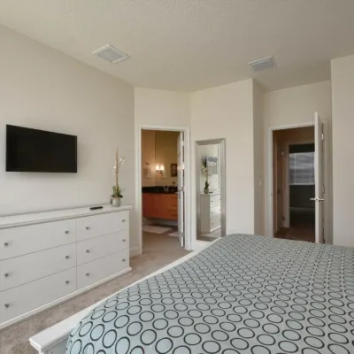 Serenity 3 Bedroom Vacation Home 1523 Hotels near Cagan Crossings Community Library - Lake County Library