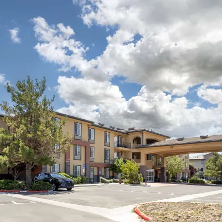 Best Western Plus Country Park Hotel