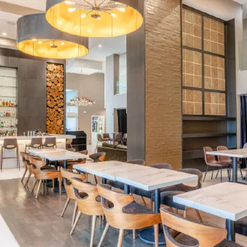 Tryp by Wyndham Savannah Downtown/Historic District