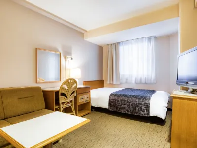 APA Hotel Marugame Ekimae Odori Các khách sạn gần JR Sanuki-Shioya station