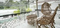 El - Paradiso Home Stay