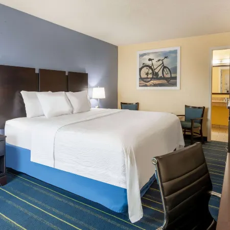 Days Inn by Wyndham Charles Town
